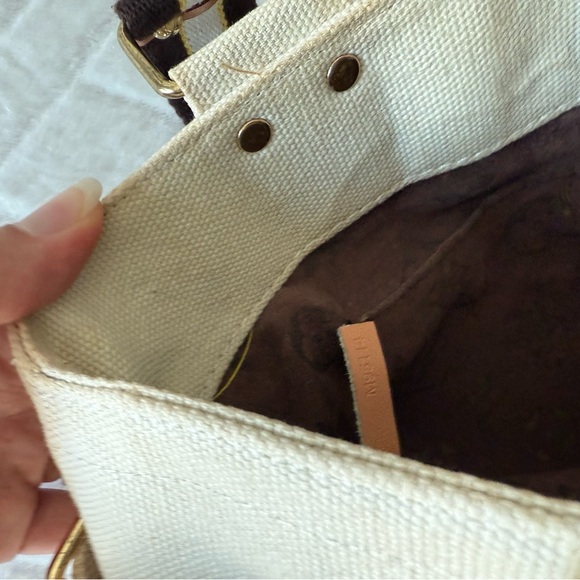 Louis Vuitton tote - Picture 3 of 4